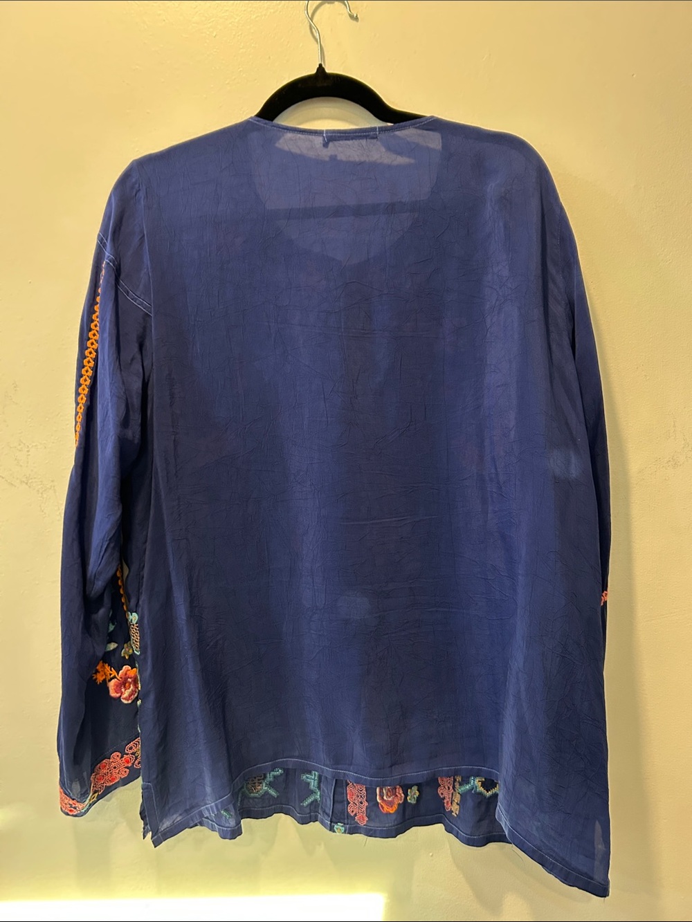 Johnny Was Navy Embroidered Floral & Bird Tunic - Picture 6 of 6